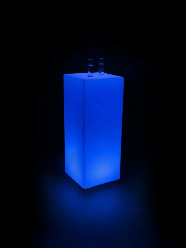 LED Stehtisch Cube Akku mieten