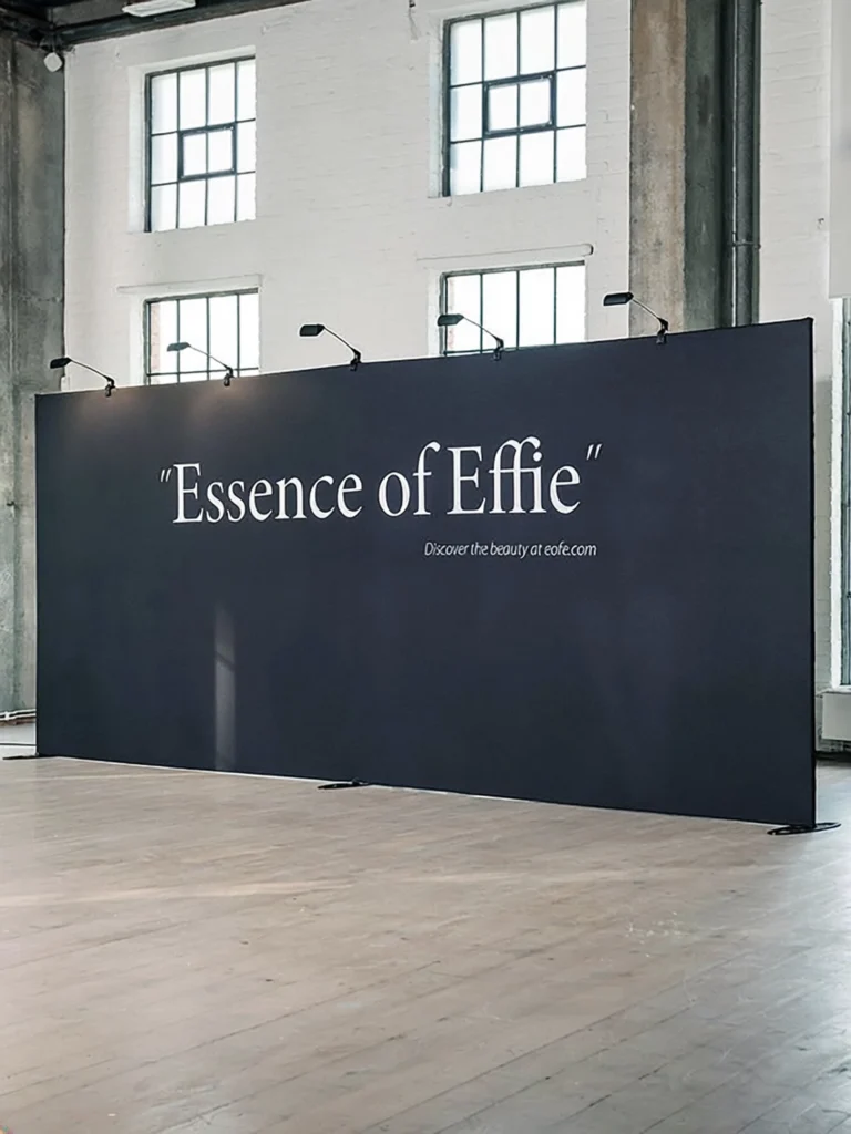 Pressewand und Fotowand mieten | ambiente