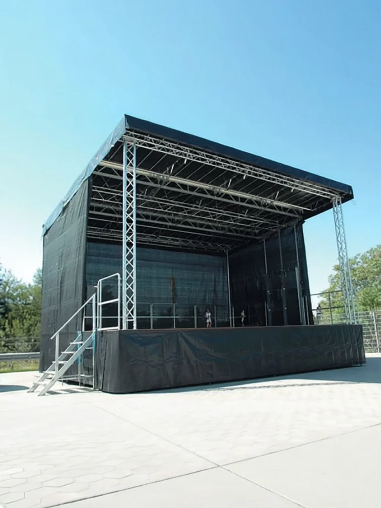 Smartstage 50 m² mieten | Große Trailerbühne